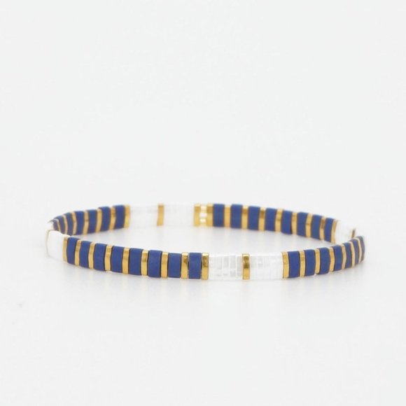 Miyuki Tila Bead Bracelet - Picture 2 of 2